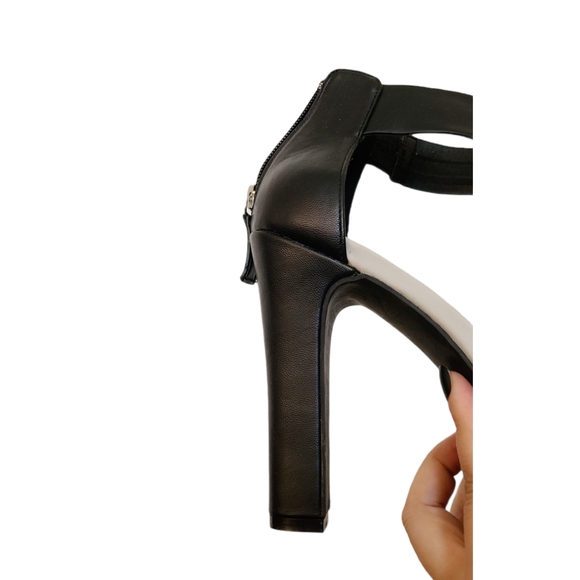5 inch Le Chateau Heel (black and white) - Picture 1 of 6